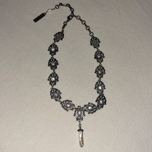 Silver choker with pearls